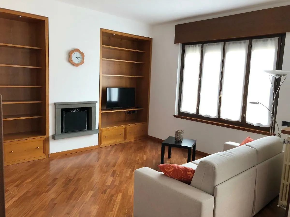 Veneto Civico 17 Apartment Sarnico Italy